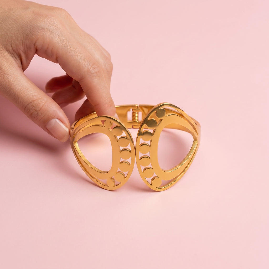 Regal Arc Gold Cuff Bracelet