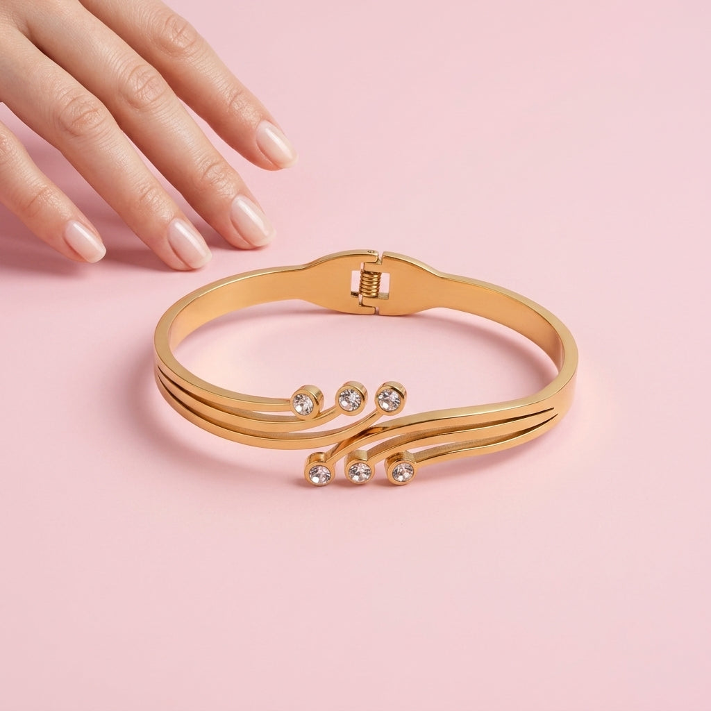 Minimal Crystal Wave Gold Bracelet