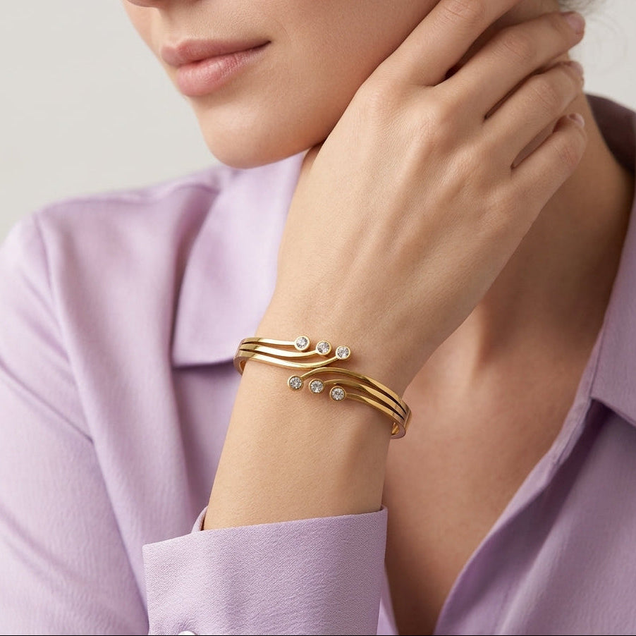 Minimal Crystal Wave Gold Bracelet