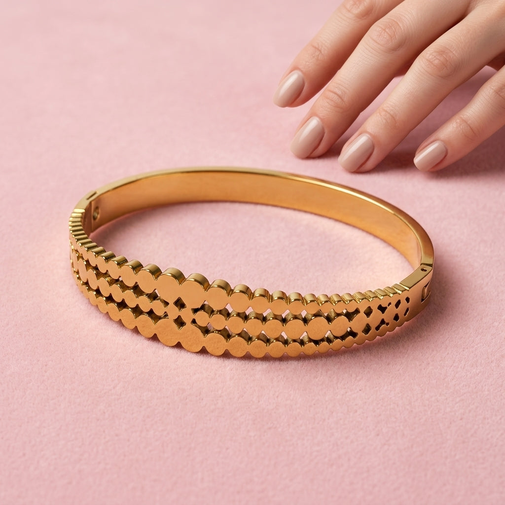 Ornate Cutwork Gold Bangle
