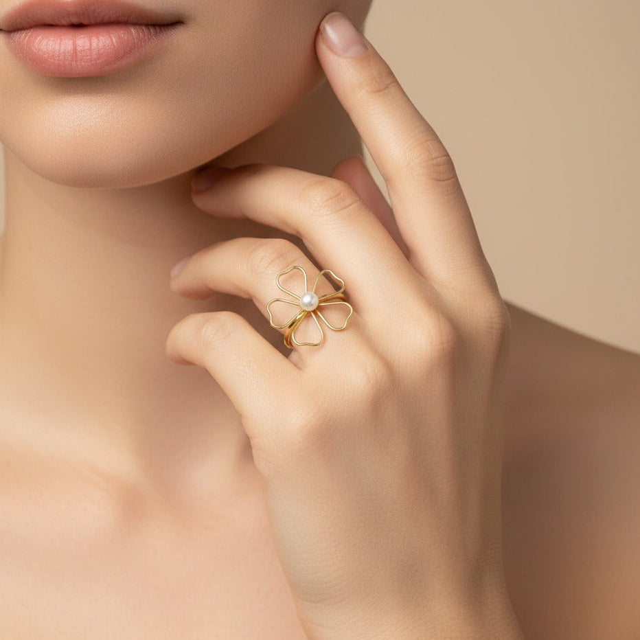 Pearl Bloom Minimal Ring